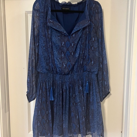 Banana Republic snake print smocked drop waist tassel tie neck mini dress - Picture 2 of 5